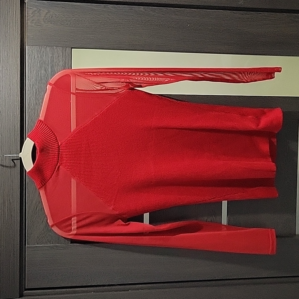 Mesh/sweater top